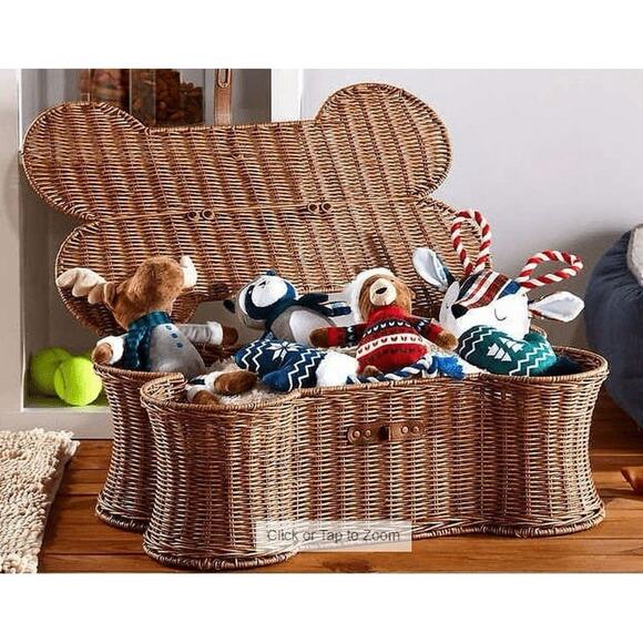 Buddy Buddy Christmas Dog Bone Basket Toy Set W/ 6 Plush Toys Holiday Gift NWT - Picture 1 of 6